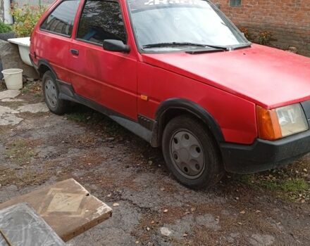 Красный ЗАЗ 1102 Таврия, объемом двигателя 1.1 л и пробегом 246 тыс. км за 360 $, фото 4 на Automoto.ua