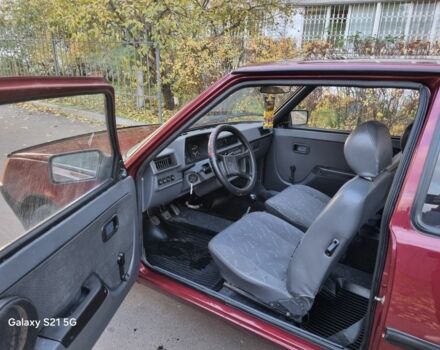 Красный ЗАЗ 1102 Таврия, объемом двигателя 1.1 л и пробегом 155 тыс. км за 1099 $, фото 5 на Automoto.ua