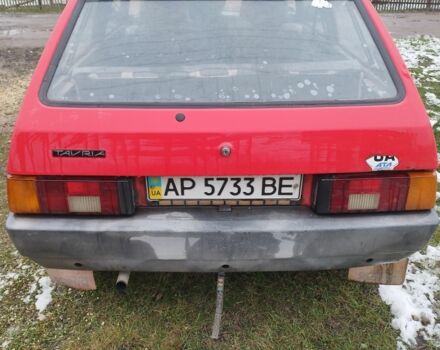 Красный ЗАЗ 1102 Таврия, объемом двигателя 1.1 л и пробегом 156 тыс. км за 600 $, фото 2 на Automoto.ua