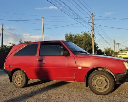 Красный ЗАЗ 1102 Таврия, объемом двигателя 1.2 л и пробегом 269 тыс. км за 750 $, фото 1 на Automoto.ua