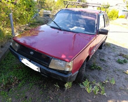 ЗАЗ 1102 Таврия 2002 в Днепре (Днепропетровске) на Automoto.ua Красный ЗАЗ 1102 Таврия, объемом двигателя 1.1 л и пробегом 300 тыс. км за 621 $, фото 1 на Automoto.ua