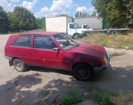 Красный ЗАЗ 1102 Таврия, объемом двигателя 1.2 л и пробегом 170 тыс. км за 450 $, фото 1 на Automoto.ua
