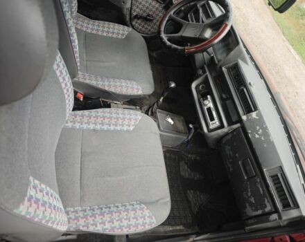 Красный ЗАЗ 1102 Таврия, объемом двигателя 1.2 л и пробегом 317 тыс. км за 850 $, фото 4 на Automoto.ua