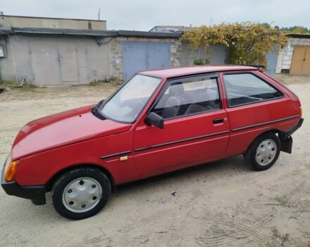 Красный ЗАЗ 1102 Таврия, объемом двигателя 1.1 л и пробегом 140 тыс. км за 958 $, фото 1 на Automoto.ua