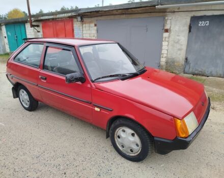 Красный ЗАЗ 1102 Таврия, объемом двигателя 1.1 л и пробегом 140 тыс. км за 958 $, фото 5 на Automoto.ua