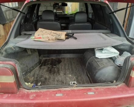 Красный ЗАЗ 1102 Таврия, объемом двигателя 1.2 л и пробегом 200 тыс. км за 721 $, фото 4 на Automoto.ua