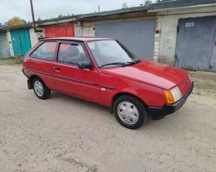 Красный ЗАЗ 1102 Таврия, объемом двигателя 1.1 л и пробегом 140 тыс. км за 958 $, фото 4 на Automoto.ua