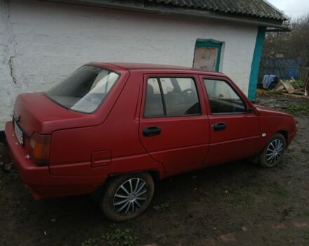 Красный ЗАЗ 1102 Таврия, объемом двигателя 1.2 л и пробегом 180 тыс. км за 700 $, фото 1 на Automoto.ua