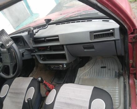 Красный ЗАЗ 1102 Таврия, объемом двигателя 1.2 л и пробегом 180 тыс. км за 700 $, фото 4 на Automoto.ua