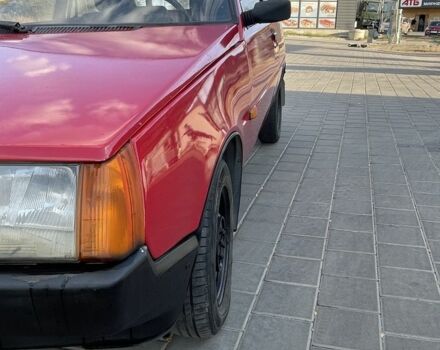 Красный ЗАЗ 1102 Таврия, объемом двигателя 1.1 л и пробегом 199 тыс. км за 550 $, фото 10 на Automoto.ua