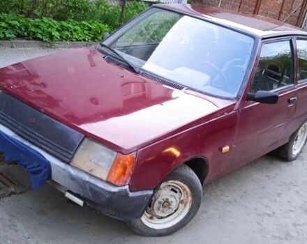 Красный ЗАЗ 1102 Таврия, объемом двигателя 1.1 л и пробегом 147 тыс. км за 898 $, фото 2 на Automoto.ua