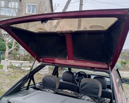 Красный ЗАЗ 1102 Таврия, объемом двигателя 1.2 л и пробегом 194 тыс. км за 950 $, фото 16 на Automoto.ua