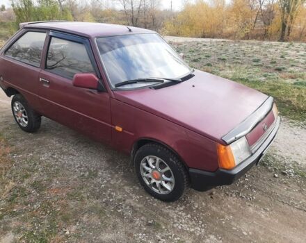 Красный ЗАЗ 1102 Таврия, объемом двигателя 1.2 л и пробегом 160 тыс. км за 850 $, фото 1 на Automoto.ua