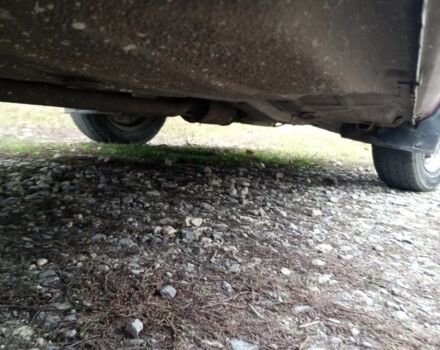 Красный ЗАЗ 1102 Таврия, объемом двигателя 1.2 л и пробегом 194 тыс. км за 950 $, фото 9 на Automoto.ua