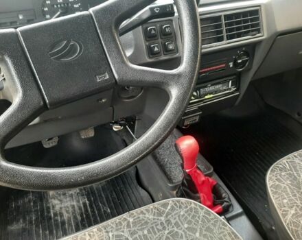 Красный ЗАЗ 1102 Таврия, объемом двигателя 1.2 л и пробегом 160 тыс. км за 850 $, фото 5 на Automoto.ua