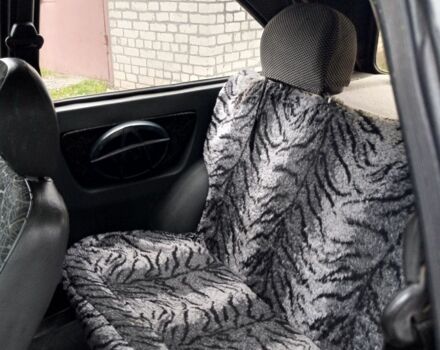 Красный ЗАЗ 1102 Таврия, объемом двигателя 1.2 л и пробегом 194 тыс. км за 950 $, фото 20 на Automoto.ua