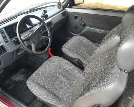 Красный ЗАЗ 1102 Таврия, объемом двигателя 1.2 л и пробегом 160 тыс. км за 850 $, фото 4 на Automoto.ua