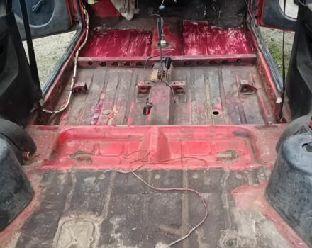 Красный ЗАЗ 1102 Таврия, объемом двигателя 0 л и пробегом 100 тыс. км за 379 $, фото 6 на Automoto.ua