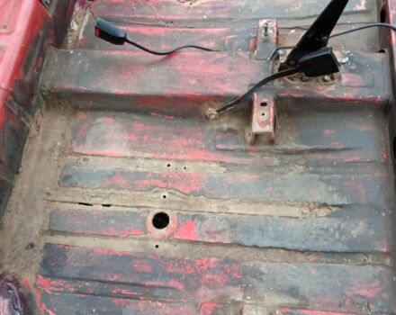 Красный ЗАЗ 1102 Таврия, объемом двигателя 0 л и пробегом 100 тыс. км за 379 $, фото 5 на Automoto.ua