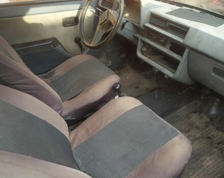 Красный ЗАЗ 1102 Таврия, объемом двигателя 0 л и пробегом 89 тыс. км за 240 $, фото 4 на Automoto.ua