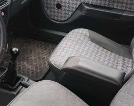 Красный ЗАЗ 1102 Таврия, объемом двигателя 1.2 л и пробегом 989 тыс. км за 750 $, фото 4 на Automoto.ua