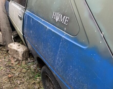 Червоний ЗАЗ 1102 Таврія, об'ємом двигуна 1.2 л та пробігом 100 тис. км за 274 $, фото 4 на Automoto.ua