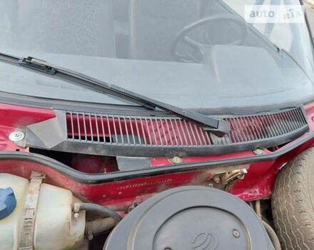 Красный ЗАЗ 1102 Таврия, объемом двигателя 1.2 л и пробегом 85 тыс. км за 1700 $, фото 21 на Automoto.ua