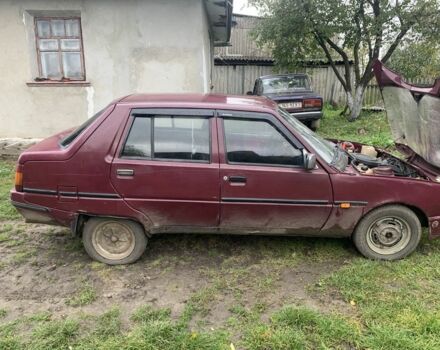 Червоний ЗАЗ 1102 Таврія, об'ємом двигуна 1.2 л та пробігом 250 тис. км за 355 $, фото 5 на Automoto.ua