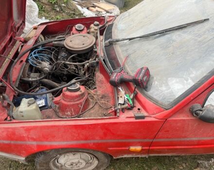 Красный ЗАЗ 1102 Таврия, объемом двигателя 0 л и пробегом 42 тыс. км за 239 $, фото 3 на Automoto.ua