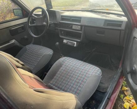 Красный ЗАЗ 1102 Таврия, объемом двигателя 0 л и пробегом 200 тыс. км за 650 $, фото 2 на Automoto.ua