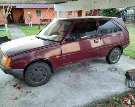 Червоний ЗАЗ 1102 Таврія, об'ємом двигуна 1.2 л та пробігом 250 тис. км за 592 $, фото 2 на Automoto.ua