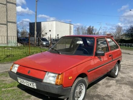 ЗАЗ 1102 Таврия 1990 в Киеве на Automoto.ua Красный ЗАЗ 1102 Таврия, объемом двигателя 1.1 л и пробегом 118 тыс. км за 1000 $, фото 1 на Automoto.ua
