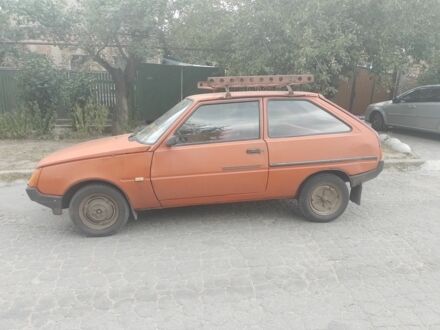 Красный ЗАЗ 1102 Таврия, объемом двигателя 1.2 л и пробегом 180 тыс. км за 340 $, фото 1 на Automoto.ua