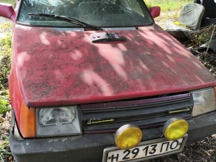 ЗАЗ 1102 Таврия 1990 в Полтаве на Automoto.ua Красный ЗАЗ 1102 Таврия, объемом двигателя 1.1 л и пробегом 133 тыс. км за 360 $, фото 1 на Automoto.ua
