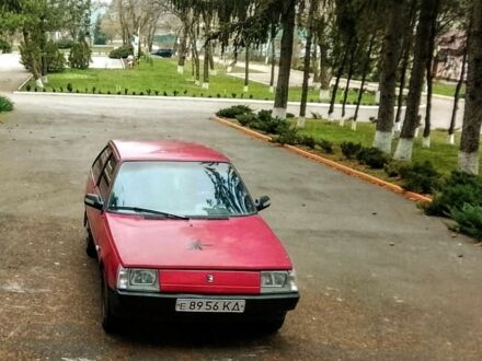 Красный ЗАЗ 1102 Таврия, объемом двигателя 0 л и пробегом 1000 тыс. км за 500 $, фото 1 на Automoto.ua