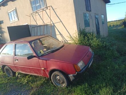 ЗАЗ 1102 Таврия 1990 в Черновцах на Automoto.ua Красный ЗАЗ 1102 Таврия, объемом двигателя 0 л и пробегом 100 тыс. км за 412 $, фото 1 на Automoto.ua