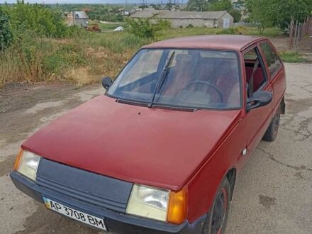 ЗАЗ 1102 Таврія 1991 у Вольнянске на Automoto.ua Червоний ЗАЗ 1102 Таврія, об'ємом двигуна 1.1 л та пробігом 9 тис. км за 750 $, фото 1 на Automoto.ua