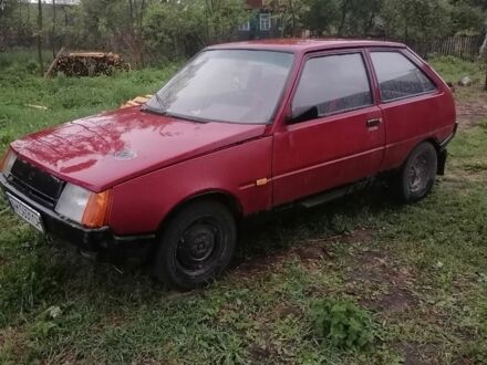 ЗАЗ 1102 Таврия 1992 в Житомире на Automoto.ua Красный ЗАЗ 1102 Таврия, объемом двигателя 1.1 л и пробегом 90 тыс. км за 20000 $, фото 1 на Automoto.ua