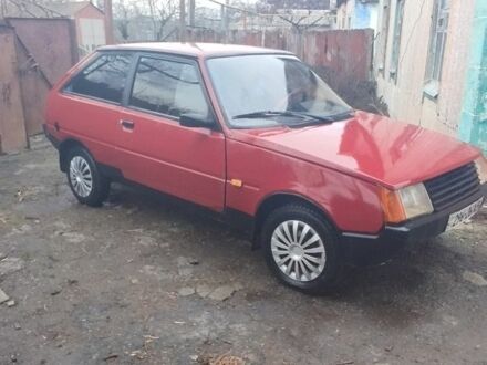 ЗАЗ 1102 Таврія 1993 у Лозовой на Automoto.ua Червоний ЗАЗ 1102 Таврія, об'ємом двигуна 1 л та пробігом 240 тис. км за 700 $, фото 1 на Automoto.ua