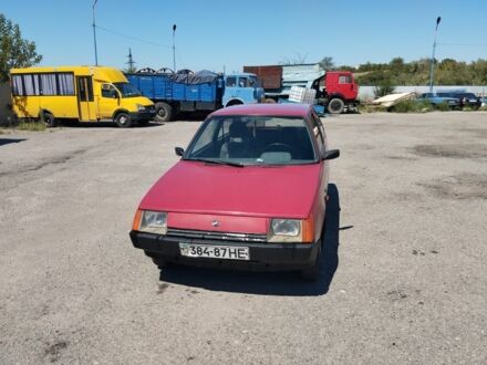 ЗАЗ 1102 Таврия 1993 в Запорожье на Automoto.ua Красный ЗАЗ 1102 Таврия, объемом двигателя 1.1 л и пробегом 200 тыс. км за 553 $, фото 1 на Automoto.ua