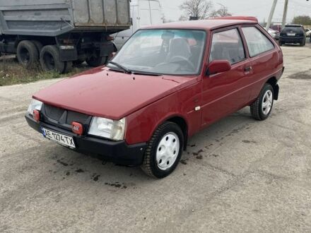 Красный ЗАЗ 1102 Таврия, объемом двигателя 1.1 л и пробегом 217 тыс. км за 850 $, фото 1 на Automoto.ua