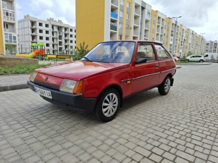 ЗАЗ 1102 Таврия 1993 в Одессе на Automoto.ua Красный ЗАЗ 1102 Таврия, объемом двигателя 1.1 л и пробегом 1 тыс. км за 850 $, фото 1 на Automoto.ua