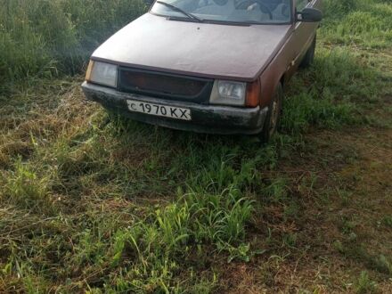 ЗАЗ 1102 Таврия 1993 в Киеве на Automoto.ua Красный ЗАЗ 1102 Таврия, объемом двигателя 0 л и пробегом 2 тыс. км за 20000 $, фото 1 на Automoto.ua