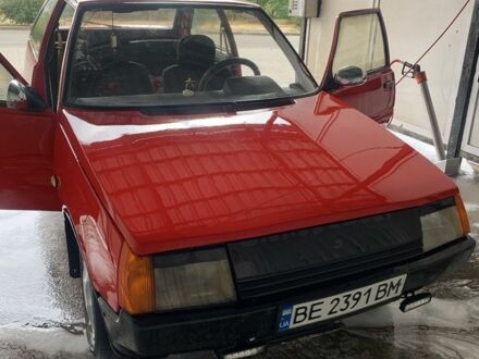 ЗАЗ 1102 Таврия 1994 в Николаеве на Automoto.ua Красный ЗАЗ 1102 Таврия, объемом двигателя 1.1 л и пробегом 222 тыс. км за 799 $, фото 1 на Automoto.ua