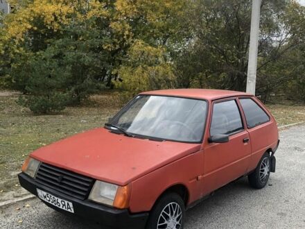 ЗАЗ 1102 Таврия 1994 в Каменское - Днепродзержинск на Automoto.ua Красный ЗАЗ 1102 Таврия, объемом двигателя 1.2 л и пробегом 333 тыс. км за 357 $, фото 1 на Automoto.ua