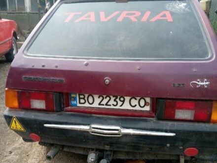 Красный ЗАЗ 1102 Таврия, объемом двигателя 1 л и пробегом 2 тыс. км за 600 $, фото 1 на Automoto.ua