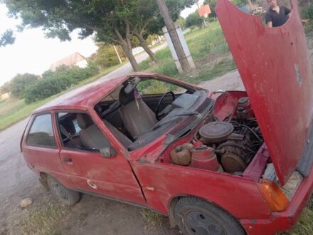 Красный ЗАЗ 1102 Таврия, объемом двигателя 0 л и пробегом 1000 тыс. км за 357 $, фото 1 на Automoto.ua