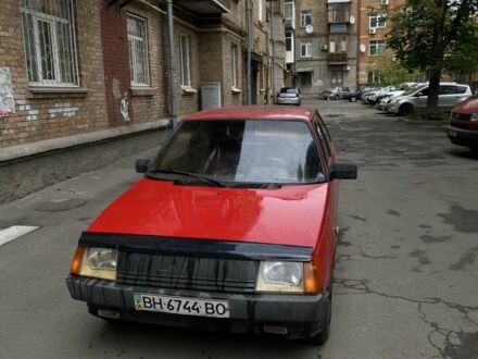 ЗАЗ 1102 Таврія 1995 у Києві на Automoto.ua Червоний ЗАЗ 1102 Таврія, об'ємом двигуна 1.3 л та пробігом 129 тис. км за 557 $, фото 1 на Automoto.ua