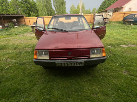 ЗАЗ 1102 Таврія 1997 у Корце на Automoto.ua Червоний ЗАЗ 1102 Таврія, об'ємом двигуна 1.1 л та пробігом 96 тис. км за 650 $, фото 1 на Automoto.ua