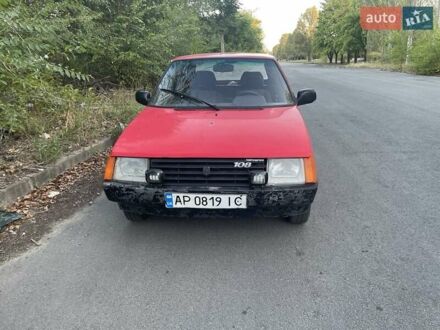 Красный ЗАЗ 1102 Таврия, объемом двигателя 1.1 л и пробегом 189 тыс. км за 650 $, фото 1 на Automoto.ua